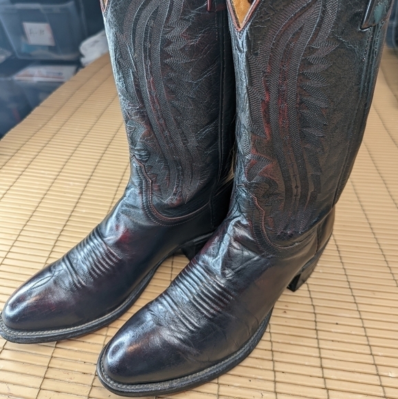 Lucchese 2000 Black Cherry Leather Cowboy Boots men's sz 8.5 2E Very Good Condit - Picture 2 of 12